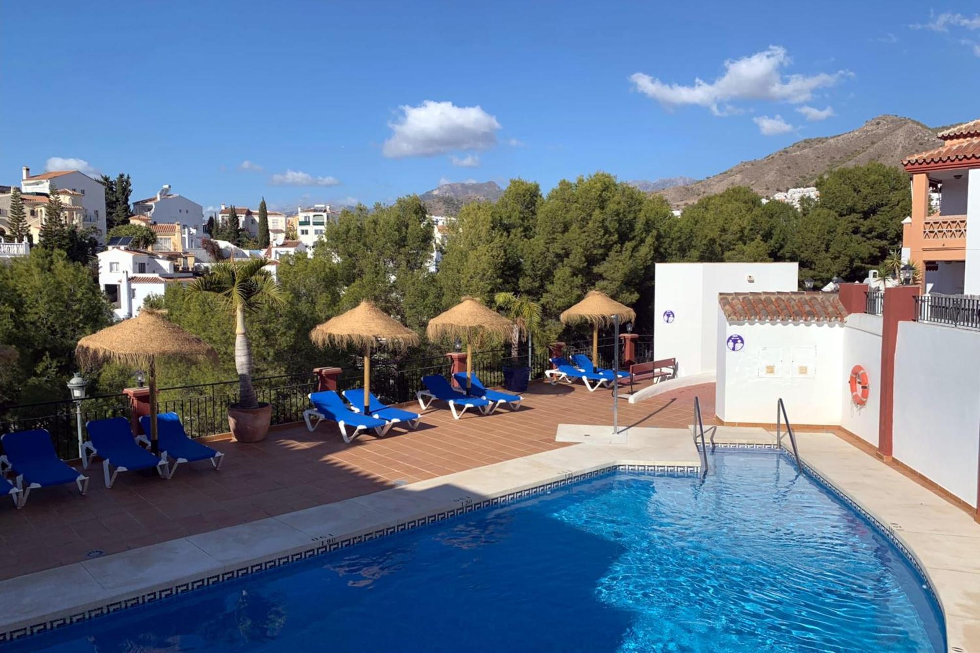 Aljamar 24 Comfortable House Near Burriana Beach 네르하 외부 사진