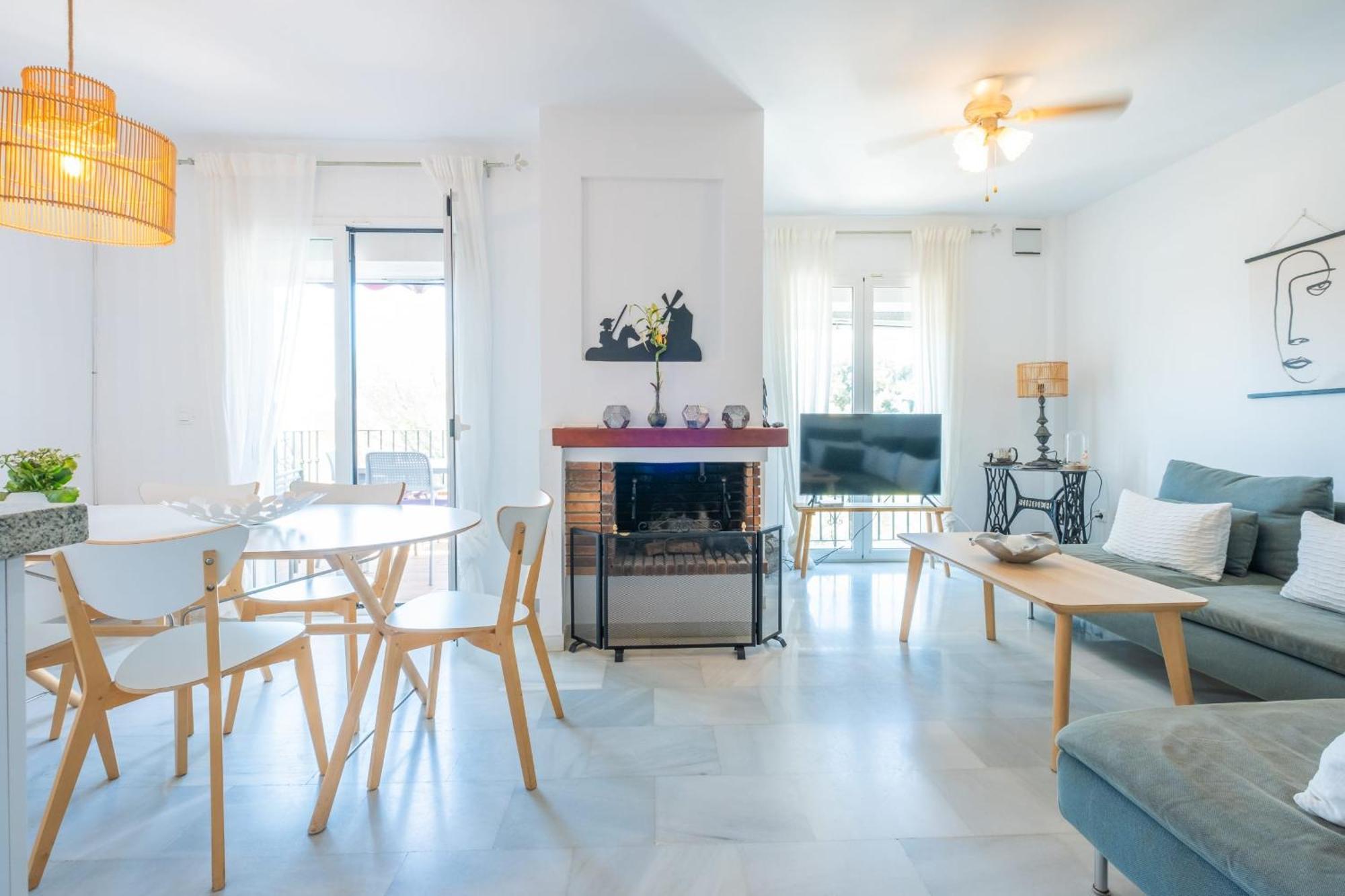 Aljamar 24 Comfortable House Near Burriana Beach 네르하 외부 사진