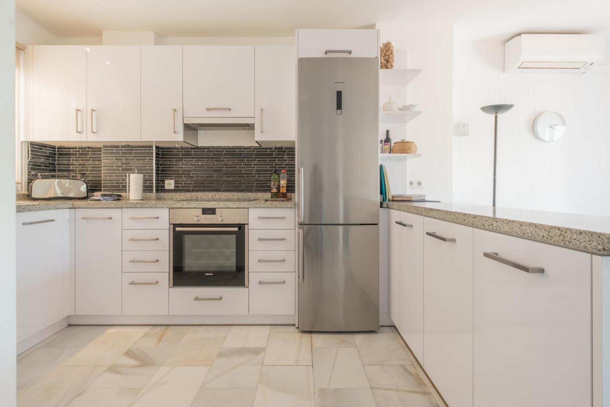 Aljamar 24 Comfortable House Near Burriana Beach 네르하 외부 사진